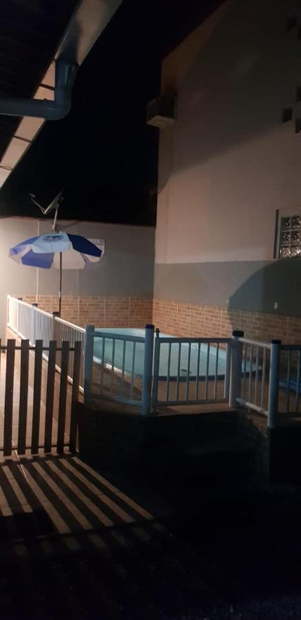 Residencial 300 Metros Do Parque Penha (Santa Catarina) Eksteriør bilde